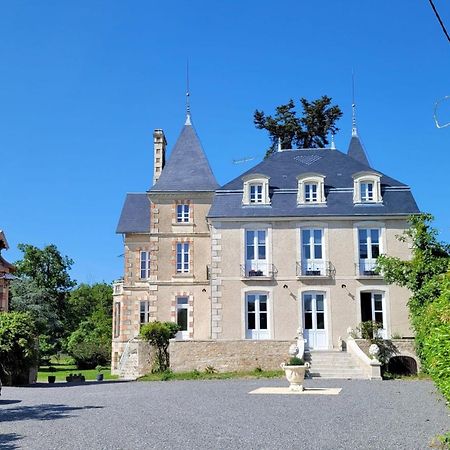 Villa Saint Pierre La Trimouille Luaran gambar