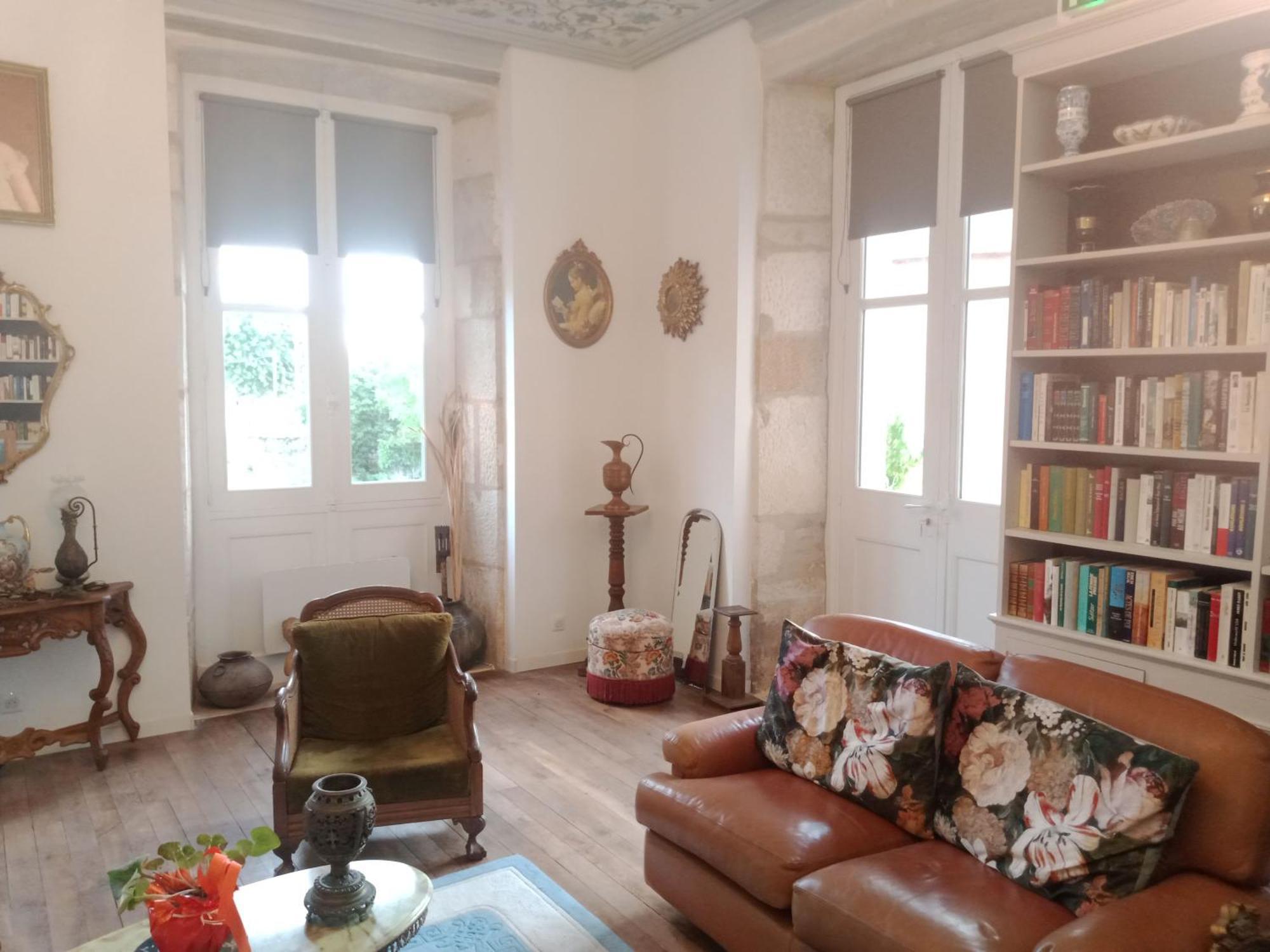 Villa Saint Pierre La Trimouille Luaran gambar