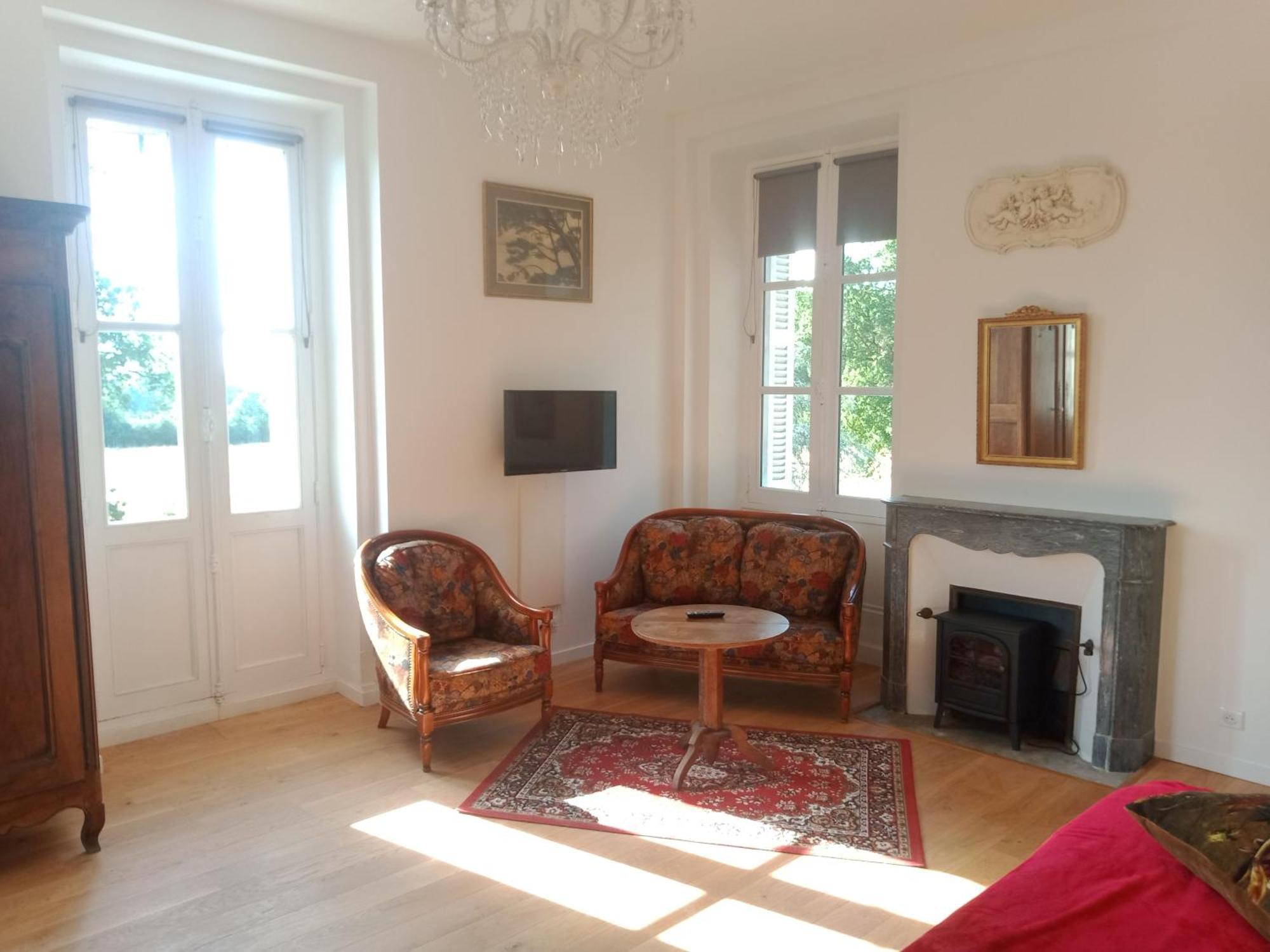 Villa Saint Pierre La Trimouille Luaran gambar